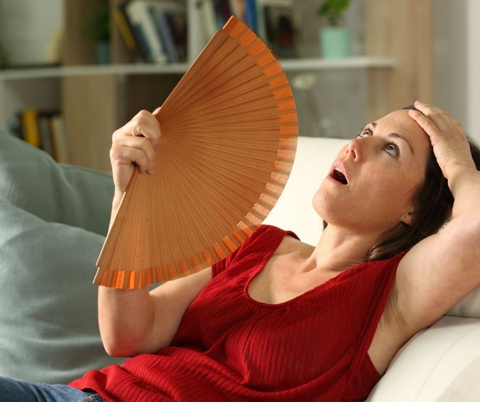 Návaly horúčavy (návaly tepla) sú jedným z najbežnejších príznakov menopauzy a môžu byť veľmi nepríjemné.