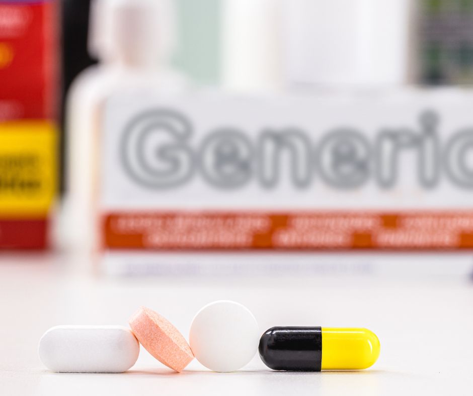 Generické lieky sa môžu líšiť obsahom pomocných látok, farbou či balením, ale v zásade ide o lieky s rovnakou účinnosťou, s rovnakým bezpečnostným profilom.
